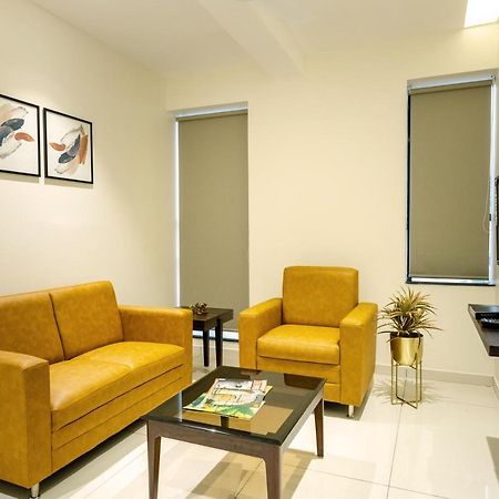 Hotel Paramount Suites & Service Apartments Mangaluru Zewnętrze zdjęcie