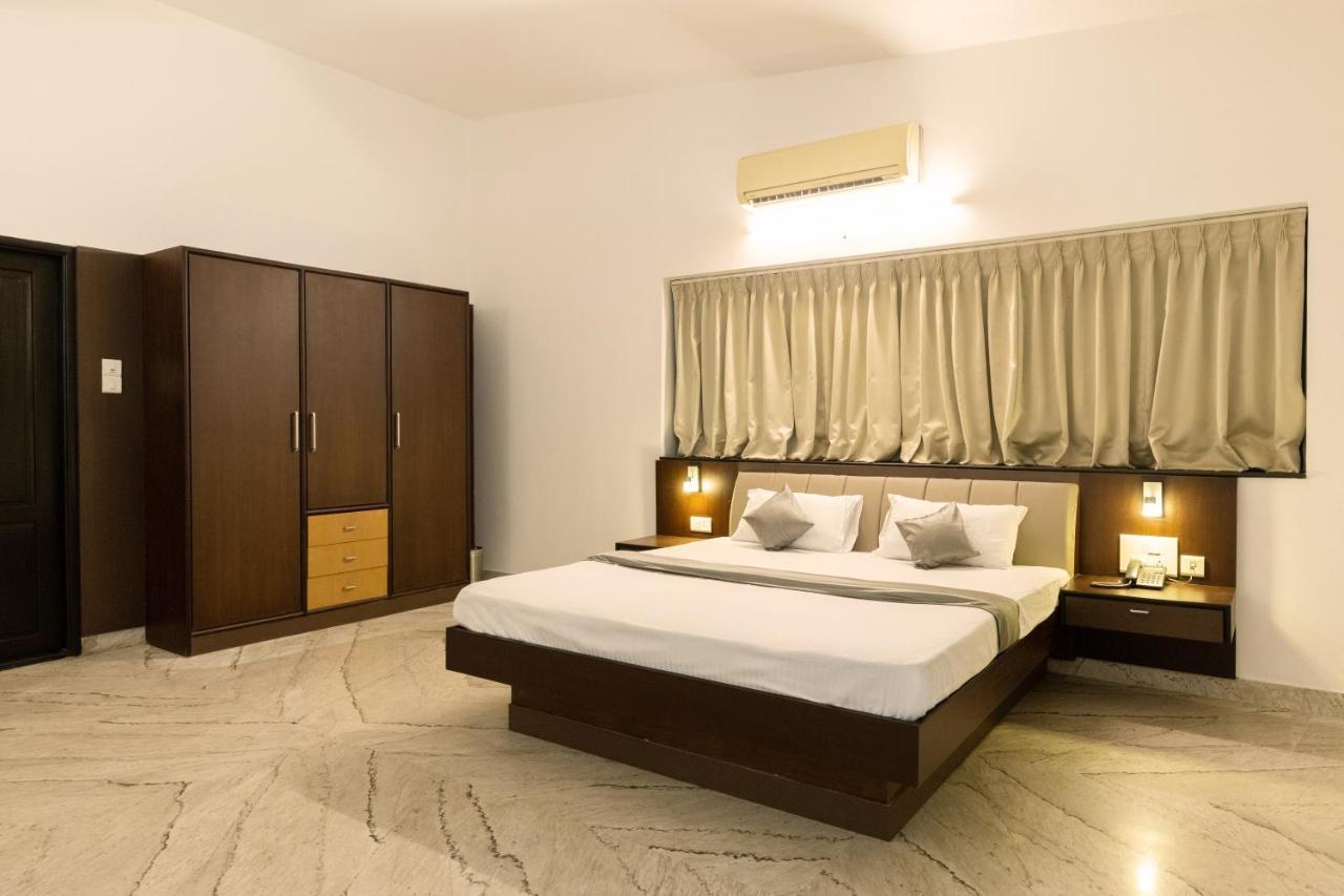 Hotel Paramount Suites & Service Apartments Mangaluru Zewnętrze zdjęcie