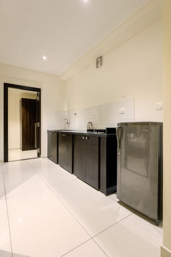 Hotel Paramount Suites & Service Apartments Mangaluru Zewnętrze zdjęcie
