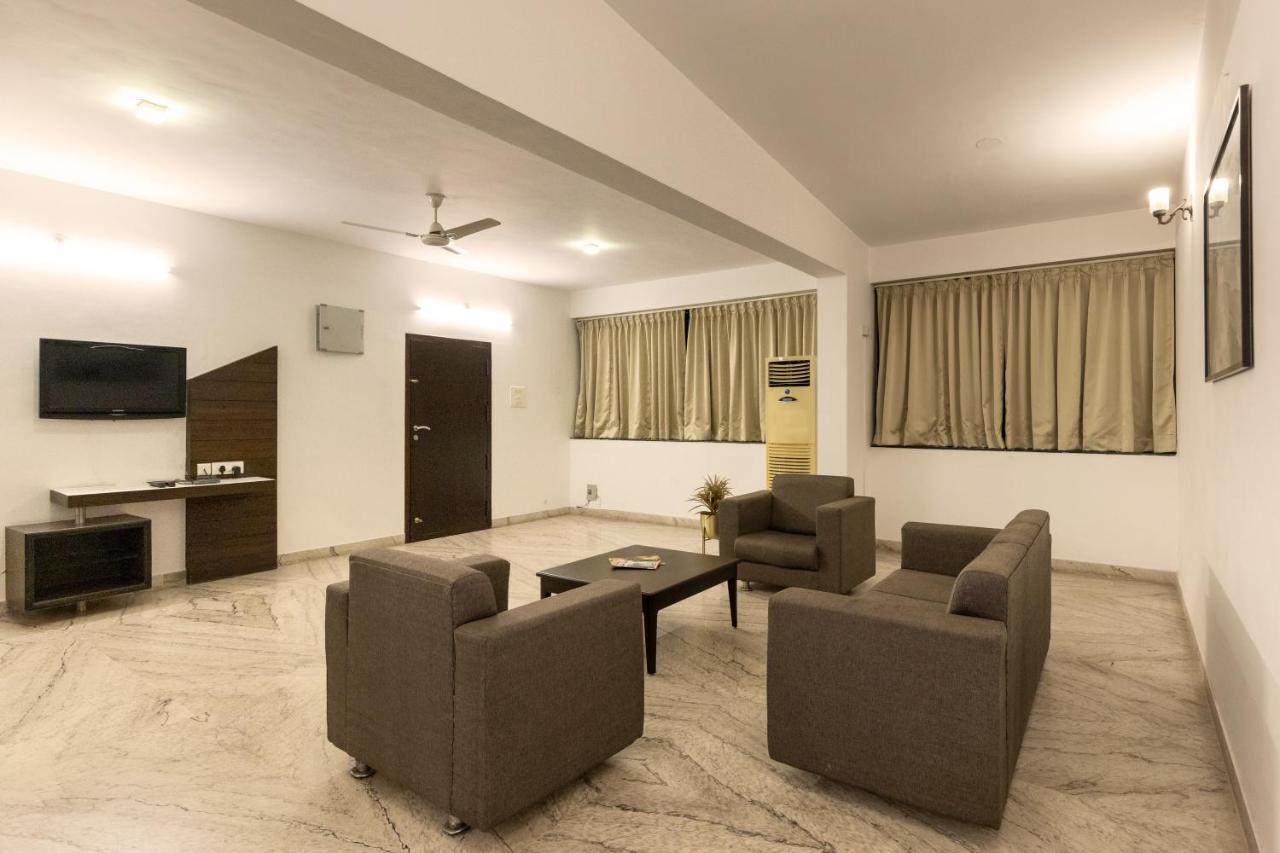Hotel Paramount Suites & Service Apartments Mangaluru Zewnętrze zdjęcie